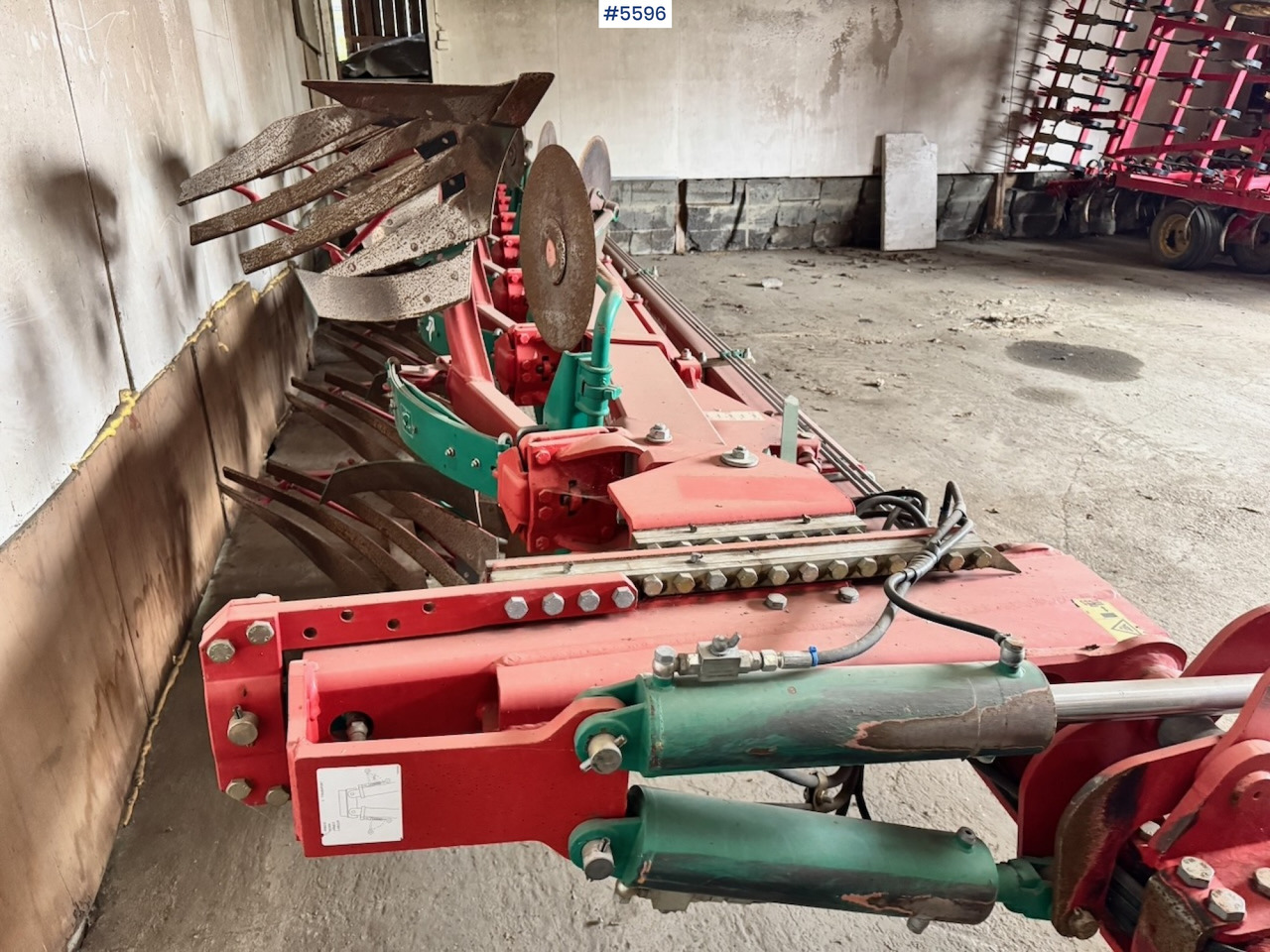 2017 Kverneland 7-Furrow Reversible Plow - Oprema za obdelavo tal: slika 3 2017 Kverneland 7-Furrow Reversible Plow - Oprema za obdelavo tal: slika 3