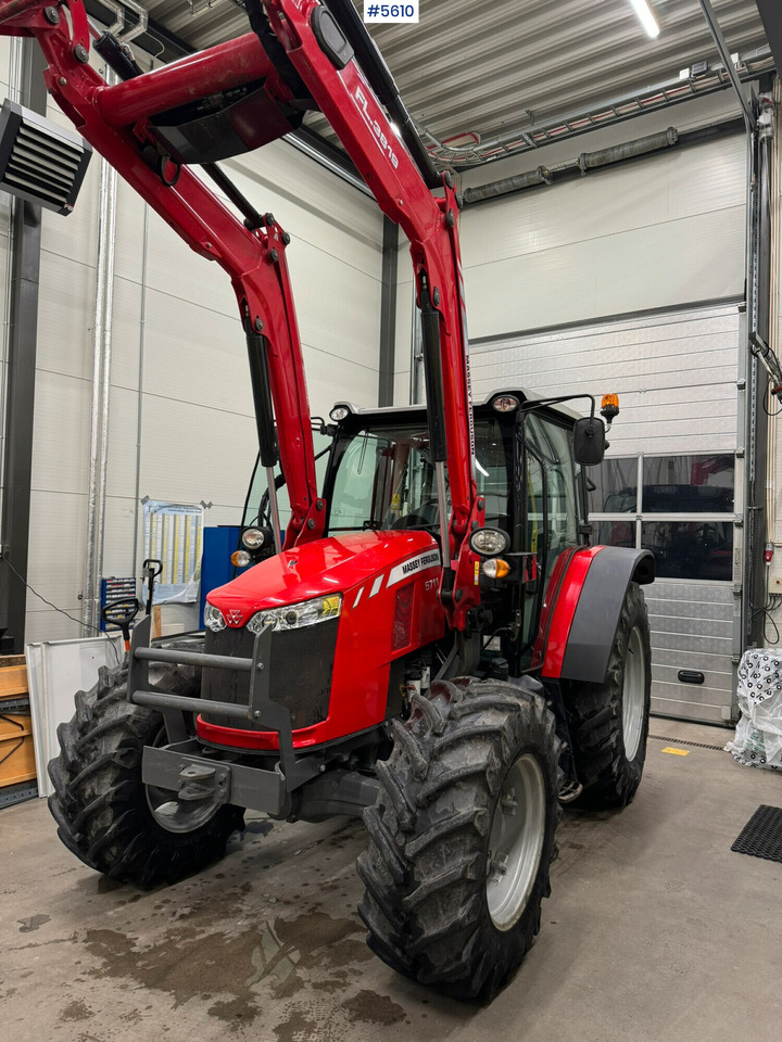 2017 Massey Ferguson 5711 w/ Front Loader. 765 hours! - Traktor: slika 4 2017 Massey Ferguson 5711 w/ Front Loader. 765 hours! - Traktor: slika 4