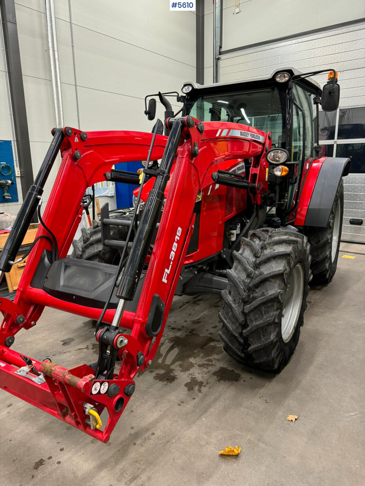 2017 Massey Ferguson 5711 w/ Front Loader. 765 hours! - Traktor: slika 3 2017 Massey Ferguson 5711 w/ Front Loader. 765 hours! - Traktor: slika 3