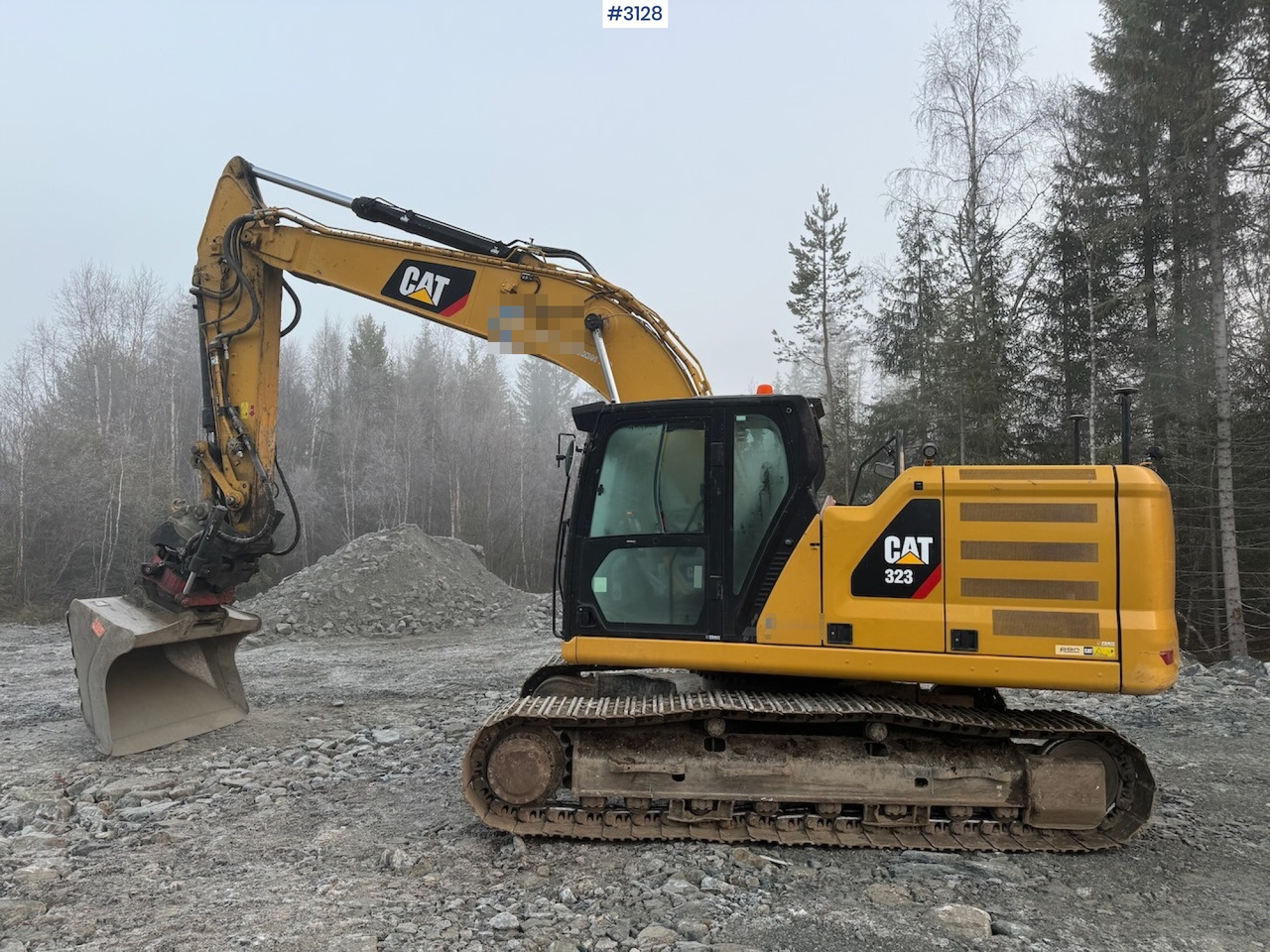 2018 Cat 323-07 with rototilt, grading bucket, and digging bucket - Bager: slika 1 2018 Cat 323-07 with rototilt, grading bucket, and digging bucket - Bager: slika 1