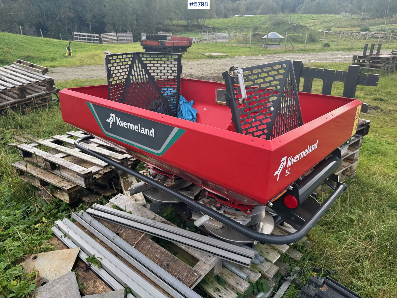 Trosilnik gnojila 2018 Kverneland Manure spreader. Repair project: slika 9 Trosilnik gnojila 2018 Kverneland Manure spreader. Repair project: slika 9