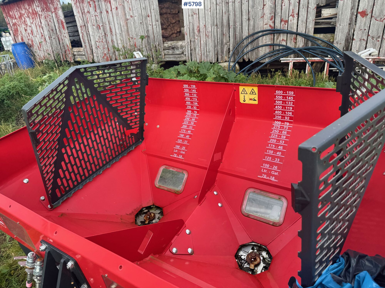 Trosilnik gnojila 2018 Kverneland Manure spreader. Repair project: slika 12 Trosilnik gnojila 2018 Kverneland Manure spreader. Repair project: slika 12