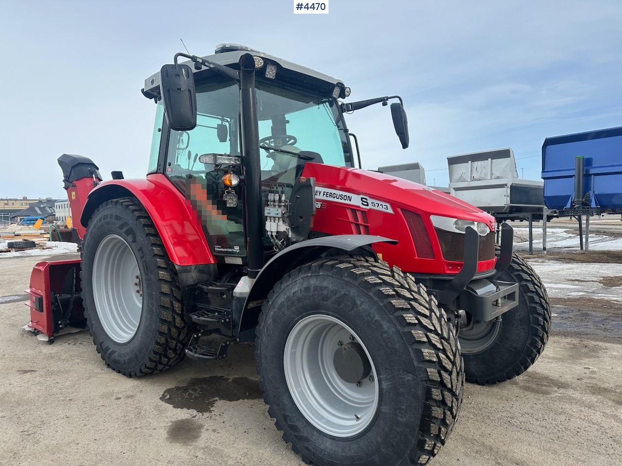 2018 Massey Ferguson MF5713 S w/ 2020 Dalen snow blower - Traktor: slika 3 2018 Massey Ferguson MF5713 S w/ 2020 Dalen snow blower - Traktor: slika 3