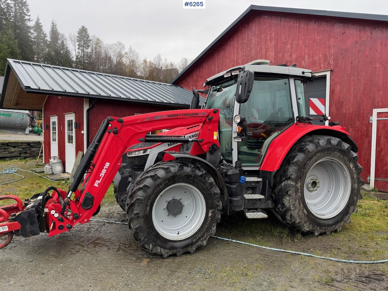 Traktor 2021 Massey Ferguson 5S 145 Exclusive Dyna 6 w/ front loader, front hydraulics and front PTO.: slika 10 Traktor 2021 Massey Ferguson 5S 145 Exclusive Dyna 6 w/ front loader, front hydraulics and front PTO.: slika 10