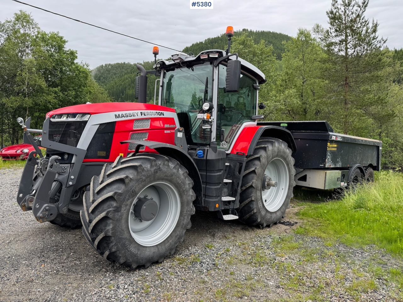 2021 Massey Ferguson 8S.265 w/ front hydraulics and front PTO. - Traktor: slika 3 2021 Massey Ferguson 8S.265 w/ front hydraulics and front PTO. - Traktor: slika 3