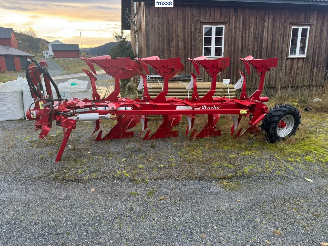 2021 Ovlac 4-furrow reversible plough - Oprema za obdelavo tal: slika 2 2021 Ovlac 4-furrow reversible plough - Oprema za obdelavo tal: slika 2