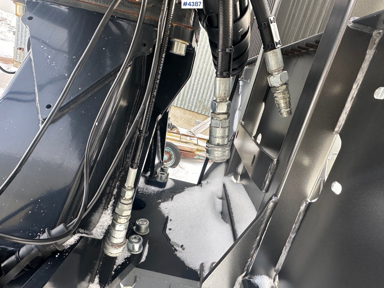 Prikolica za prevoz lesa 2023 Palms u12 timber trailer w/ Palms 5,85 krane. Never used.: slika 16