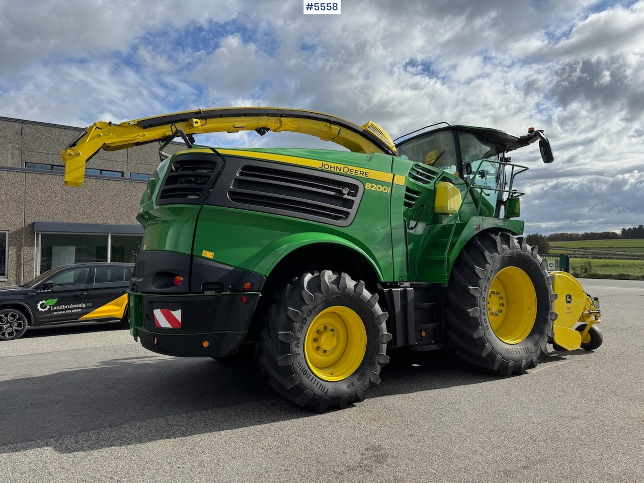 2024 John Deere 8200 in, like new! - Oprema za obračalnike: slika 3 2024 John Deere 8200 in, like new! - Oprema za obračalnike: slika 3