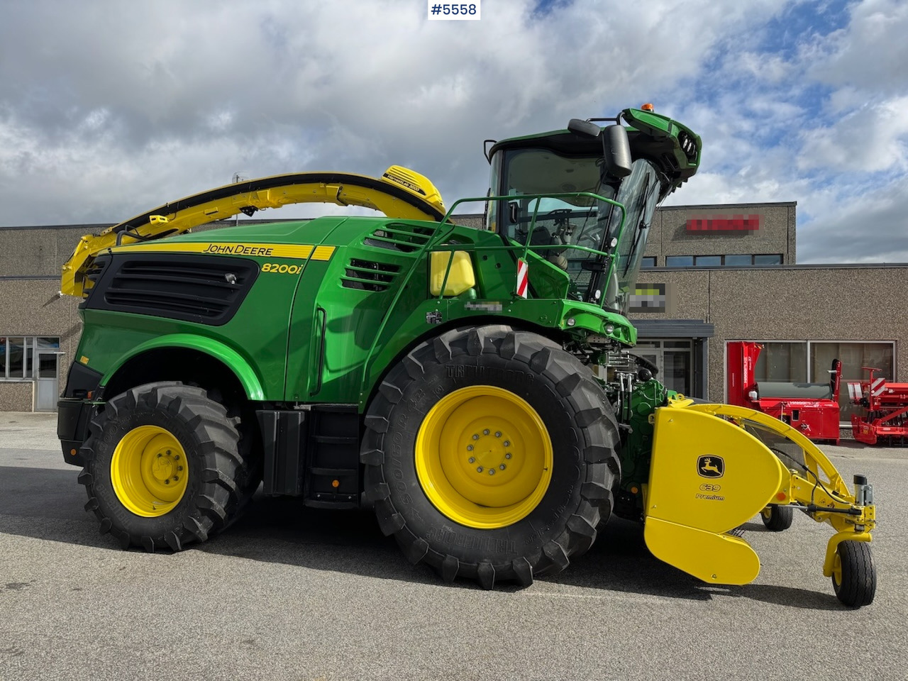 2024 John Deere 8200 in, like new! - Oprema za obračalnike: slika 2 2024 John Deere 8200 in, like new! - Oprema za obračalnike: slika 2