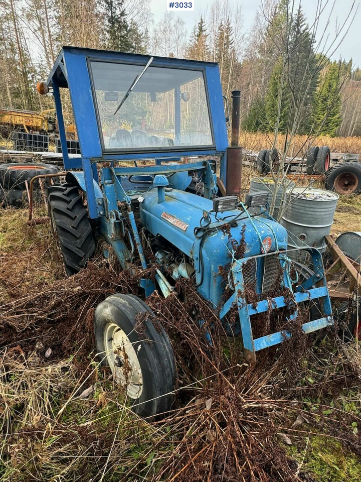 Ford Dexta tractor. Rep object. - Traktor: slika 4 Ford Dexta tractor. Rep object. - Traktor: slika 4