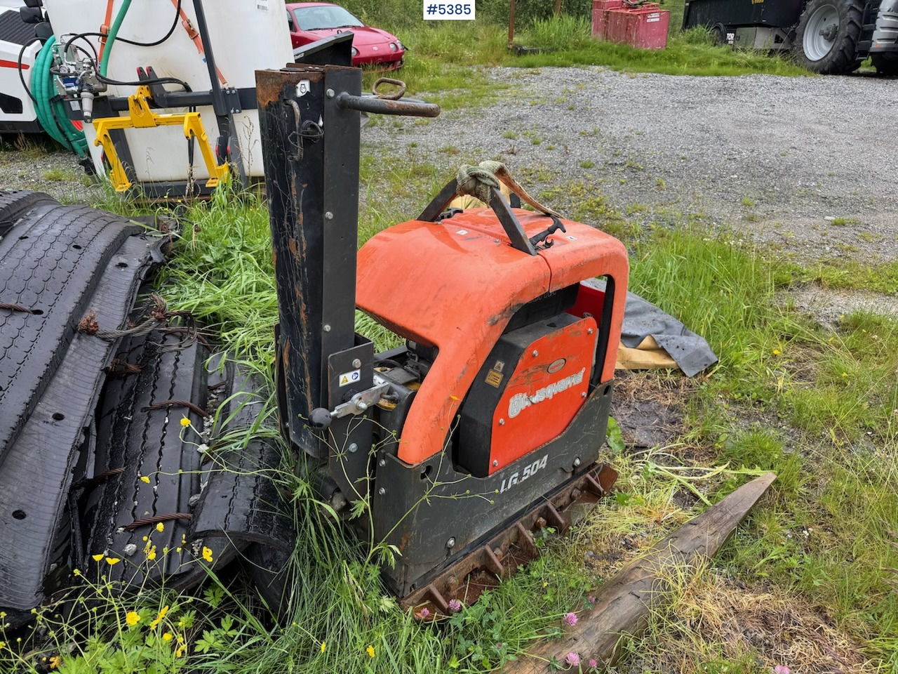 Husqvarna LG 504 Vibrating compactor. - Oprema za obdelavo tal: slika 3 Husqvarna LG 504 Vibrating compactor. - Oprema za obdelavo tal: slika 3