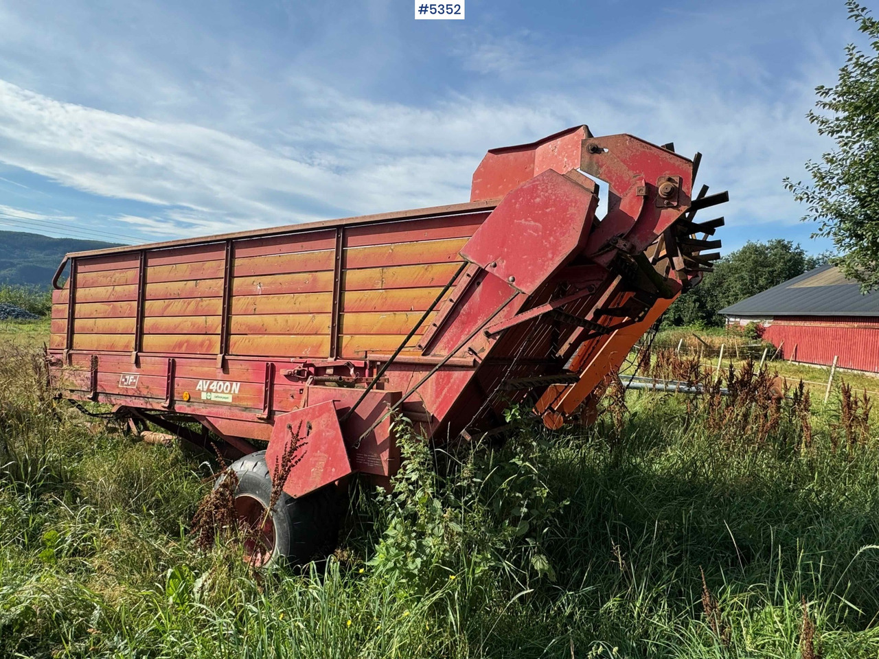 JF AV400N Unloader trailer - Oprema za obračalnike: slika 4 JF AV400N Unloader trailer - Oprema za obračalnike: slika 4