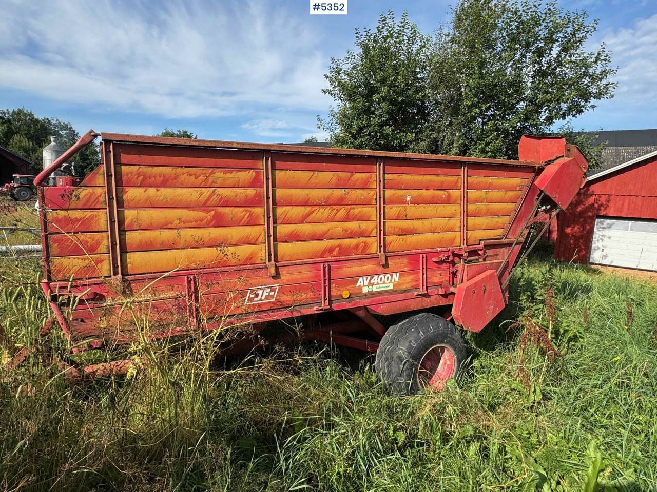 JF AV400N Unloader trailer - Oprema za obračalnike: slika 3 JF AV400N Unloader trailer - Oprema za obračalnike: slika 3
