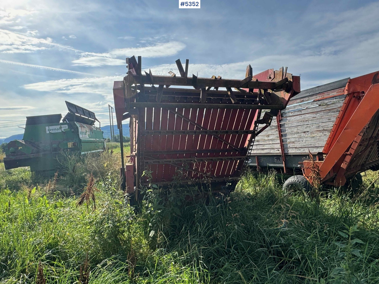 JF AV400N Unloader trailer - Oprema za obračalnike: slika 5 JF AV400N Unloader trailer - Oprema za obračalnike: slika 5
