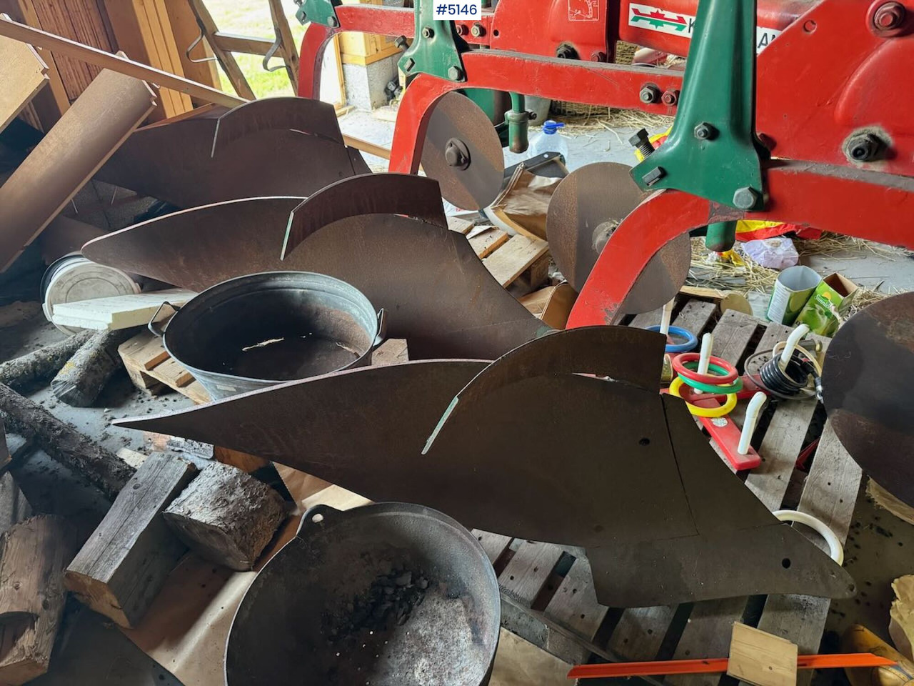 Kverneland Model A 3-furrow plough - Oprema za obdelavo tal: slika 5 Kverneland Model A 3-furrow plough - Oprema za obdelavo tal: slika 5