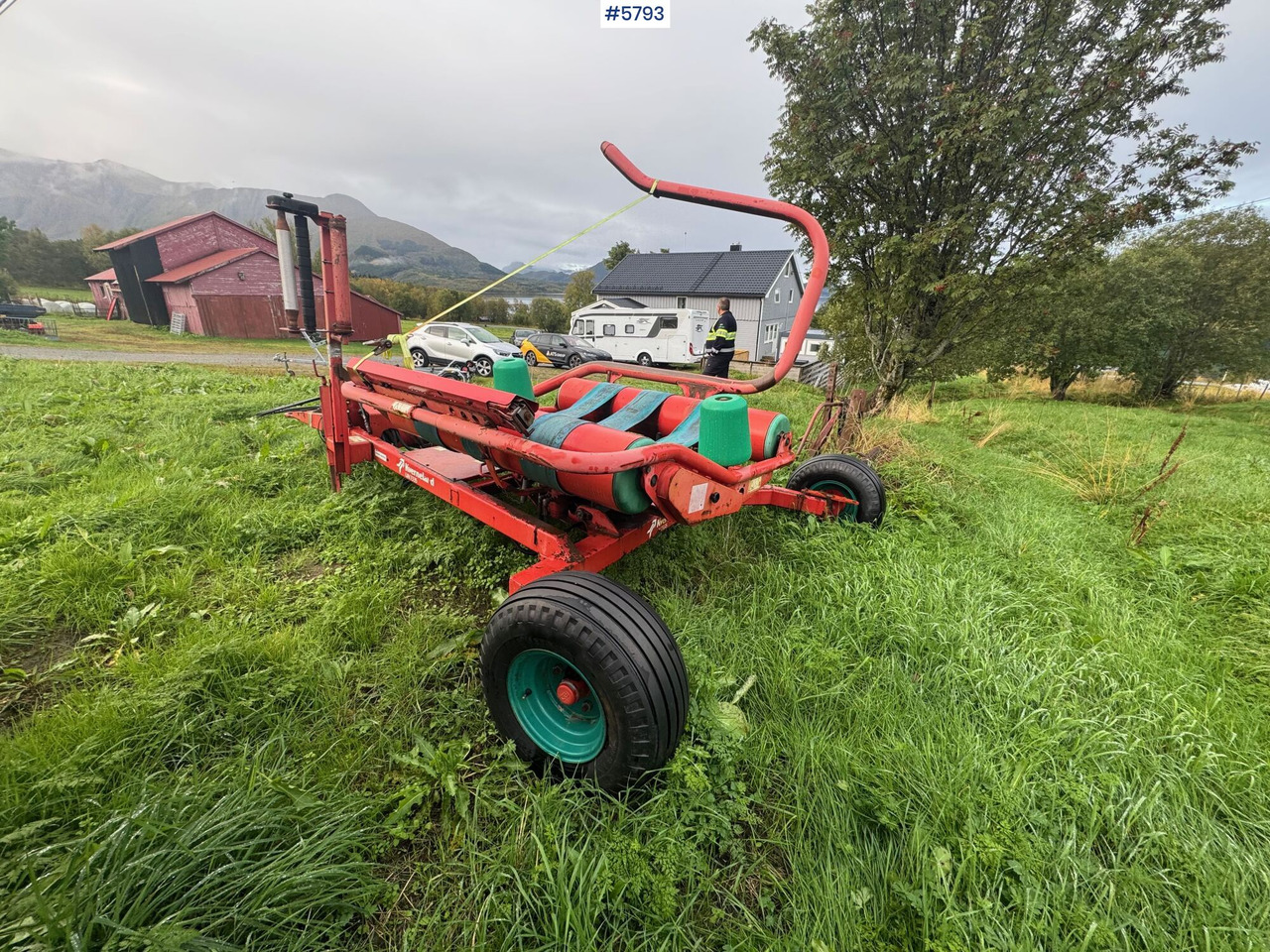 Kverneland un 7335. Partially rep.object - Oprema za obračalnike: slika 3 Kverneland un 7335. Partially rep.object - Oprema za obračalnike: slika 3