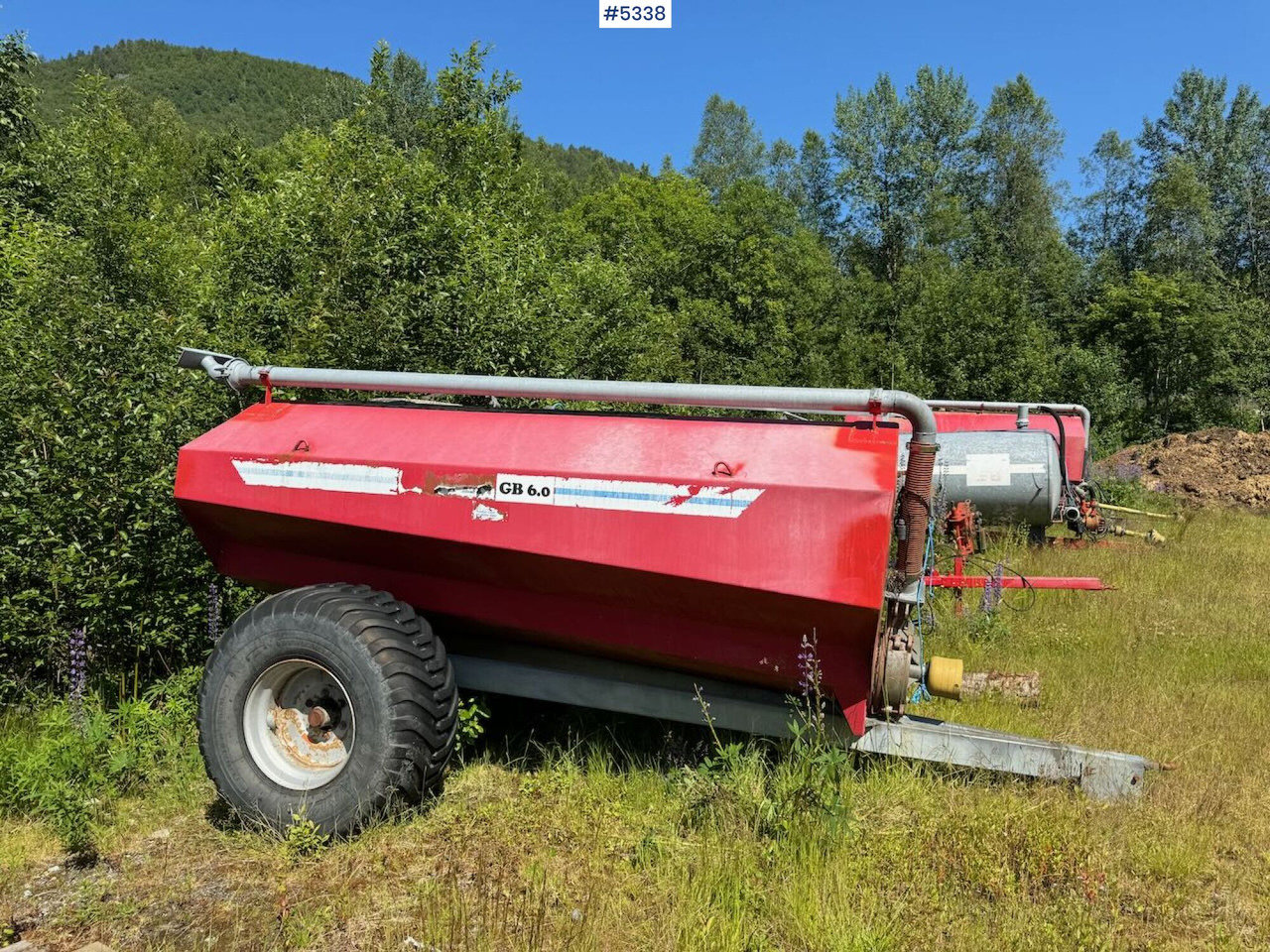 Moi GB 6.0 Fertilizer wagon - Trosilnik gnojila: slika 1 Moi GB 6.0 Fertilizer wagon - Trosilnik gnojila: slika 1