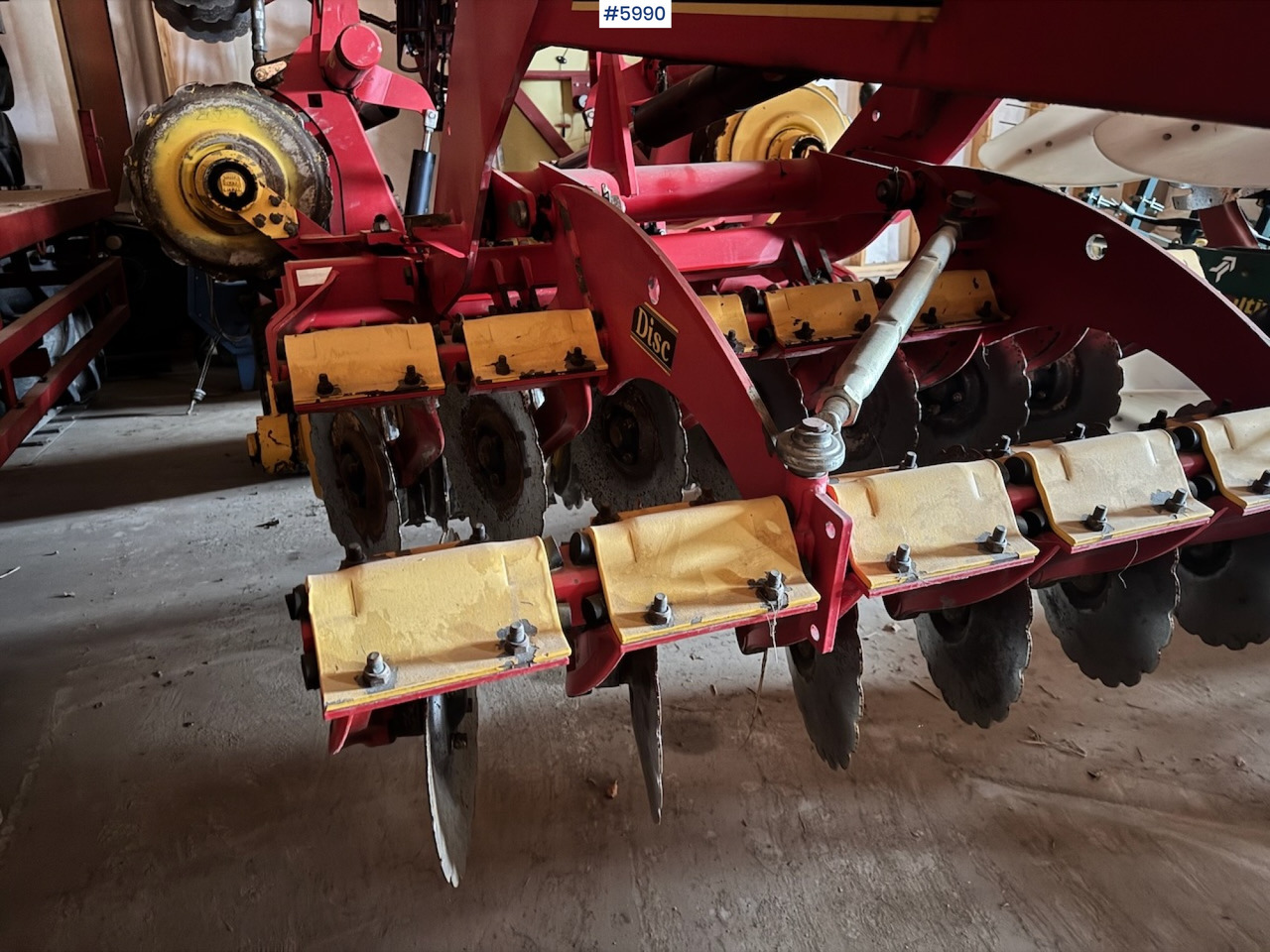 Vaderstad Carrier 425 - Oprema za obdelavo tal: slika 3 Vaderstad Carrier 425 - Oprema za obdelavo tal: slika 3