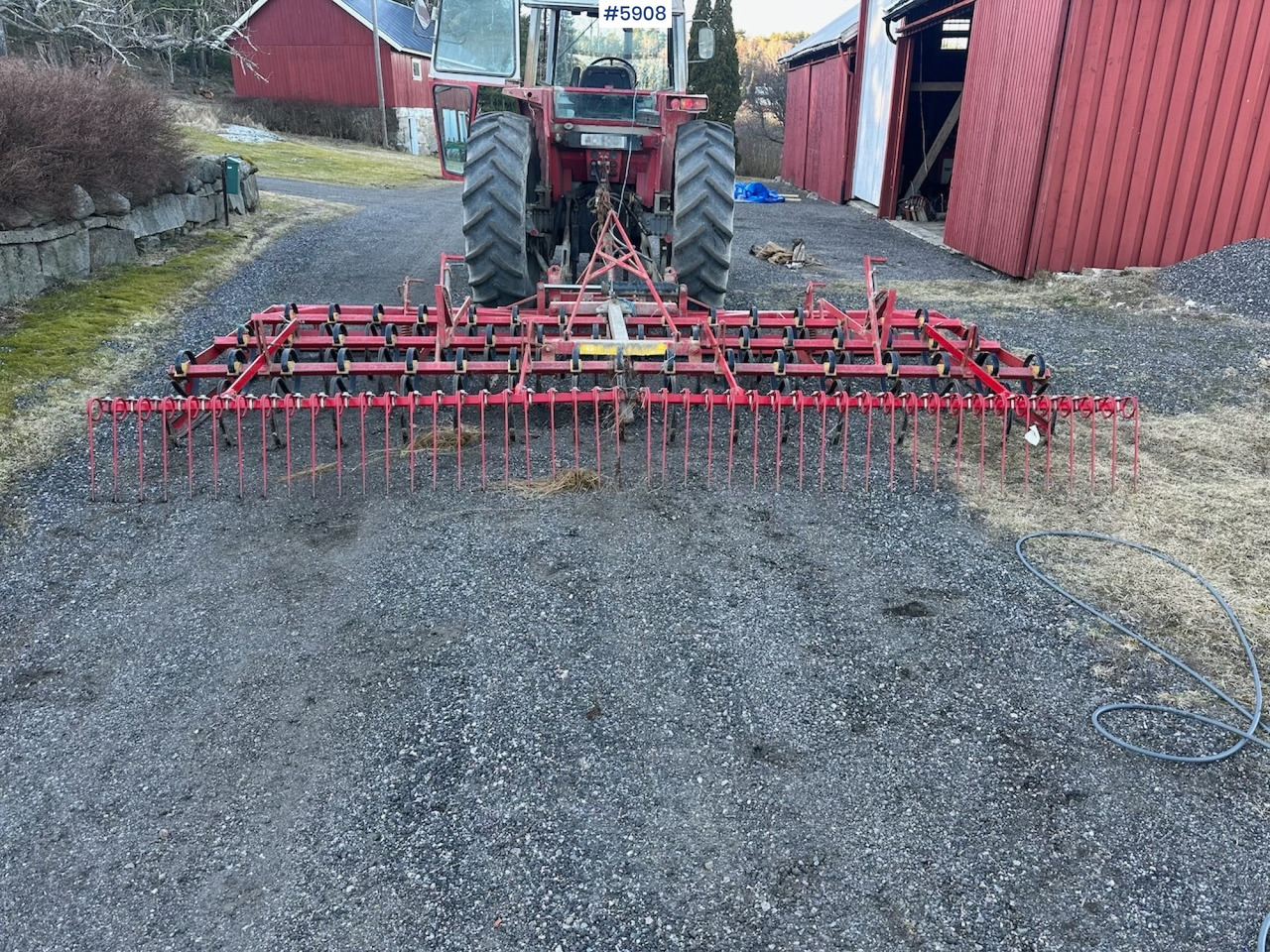 Väderstad Cultivator 4.6 m - Oprema za obdelavo tal: slika 1 Väderstad Cultivator 4.6 m - Oprema za obdelavo tal: slika 1