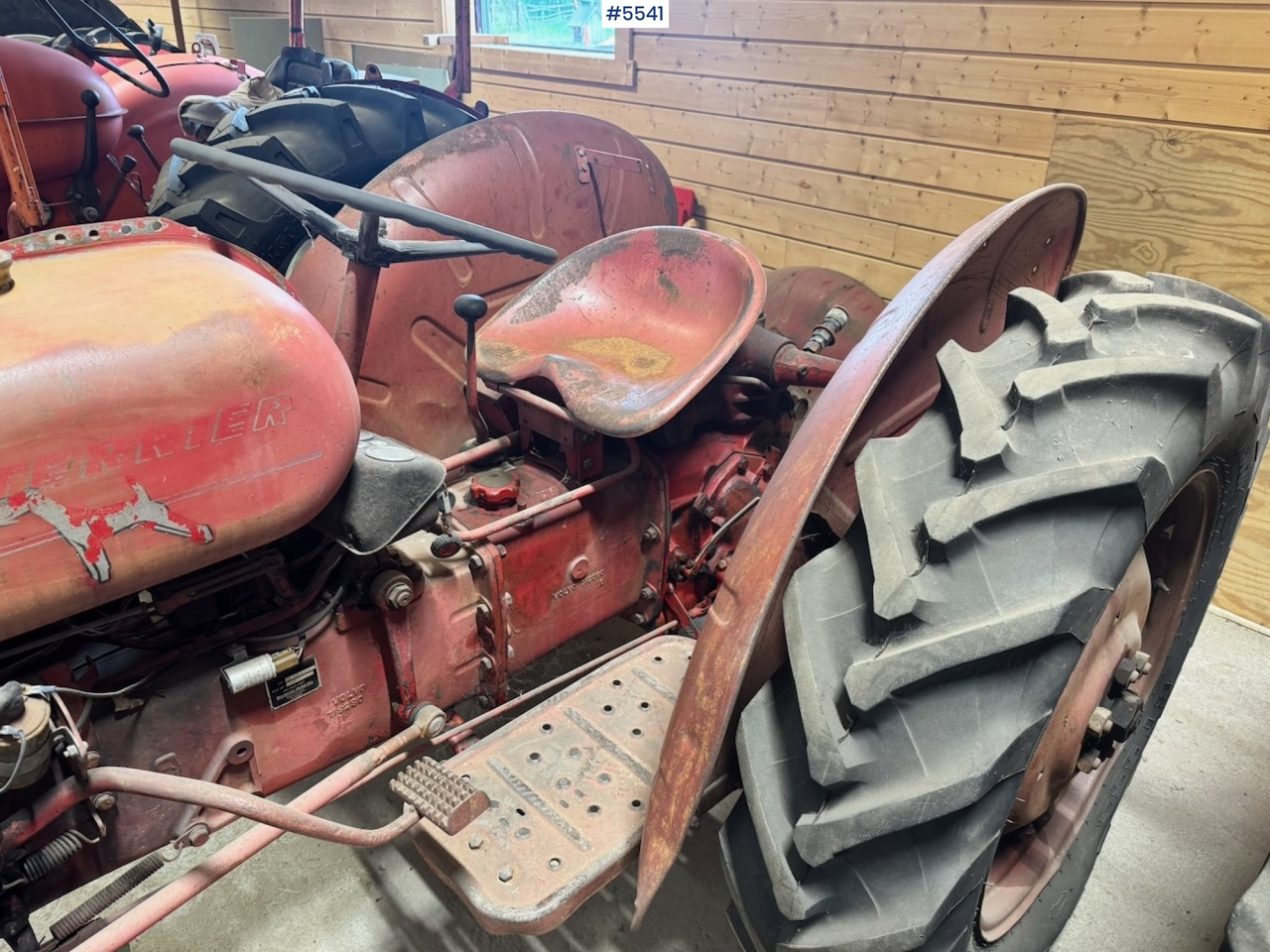 Volvo BM 425 4x2 Tractor. - Traktor: slika 2 Volvo BM 425 4x2 Tractor. - Traktor: slika 2