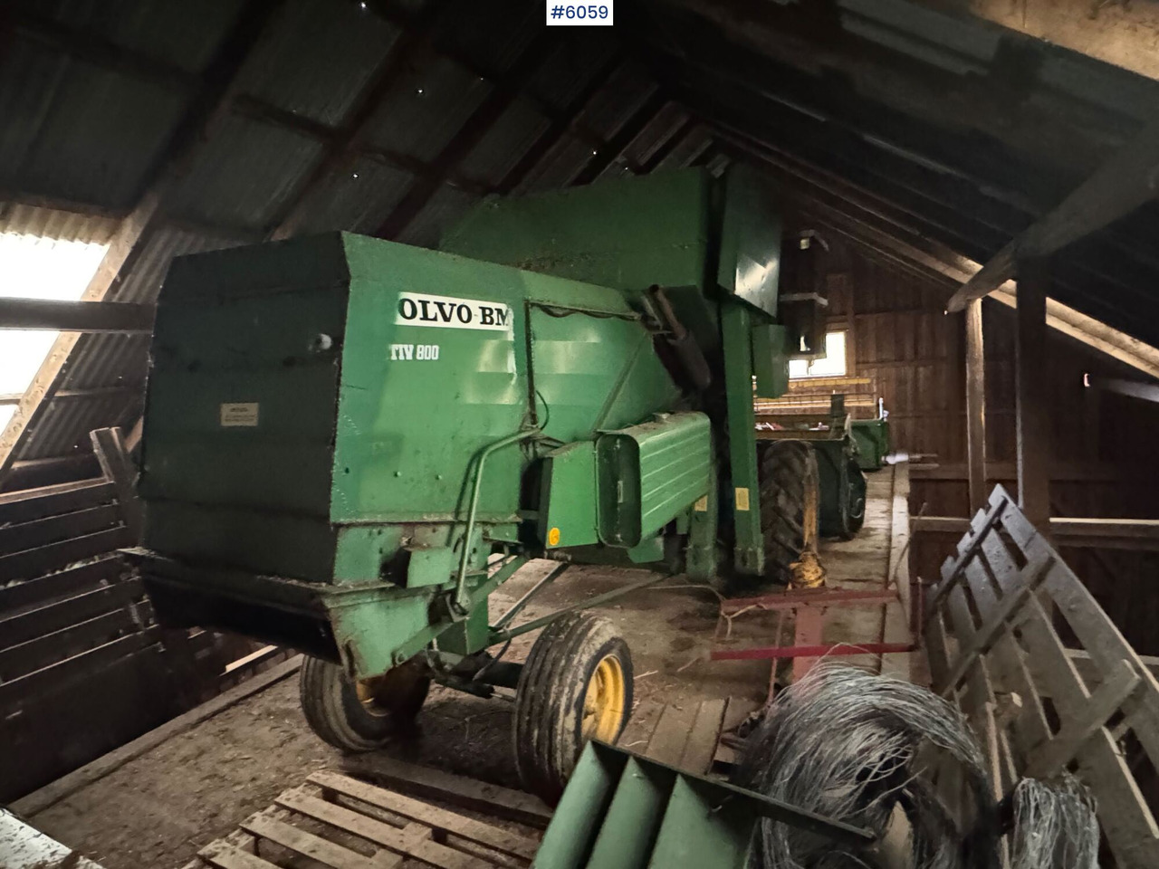 Volvo BM Aktiv 800 combine harvester - Kombajn harvester: slika 5 Volvo BM Aktiv 800 combine harvester - Kombajn harvester: slika 5