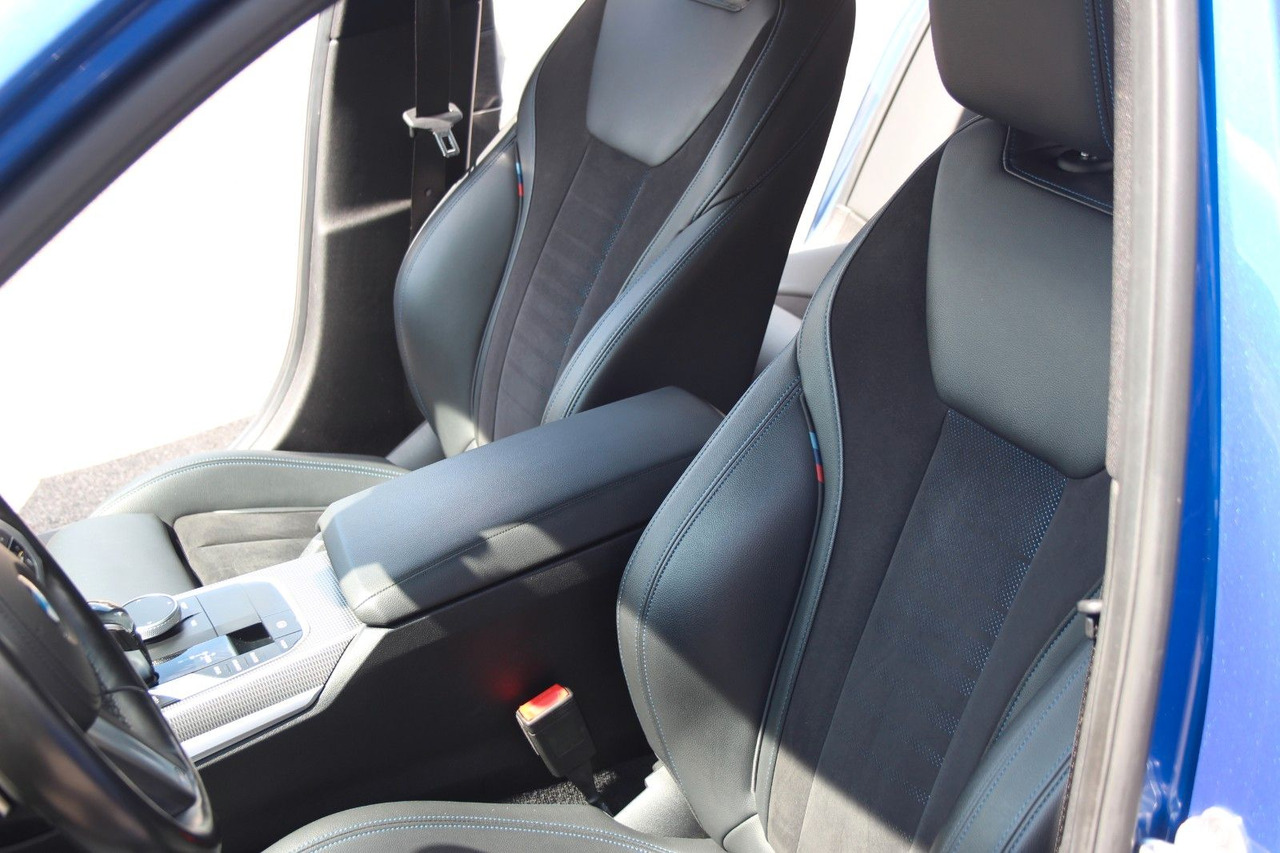 Karavan BMW 320 Touring d M Sport Laser Alcantara Harman Kar: slika 20