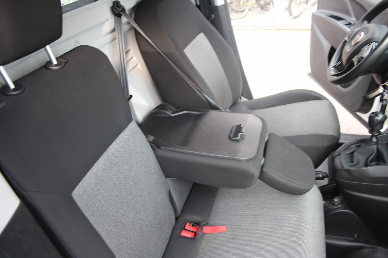 Mali kombi Fiat Doblo SX Kasten H2 51tKM Klima Hochdach: slika 21 Mali kombi Fiat Doblo SX Kasten H2 51tKM Klima Hochdach: slika 21