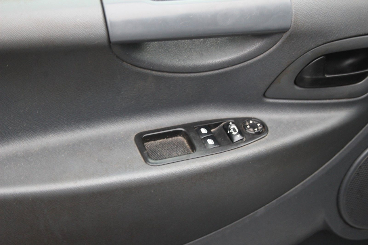 Fiat Scudo L2 H2 Multicab Klima Kamera - Potniški kombi: slika 4 Fiat Scudo L2 H2 Multicab Klima Kamera - Potniški kombi: slika 4