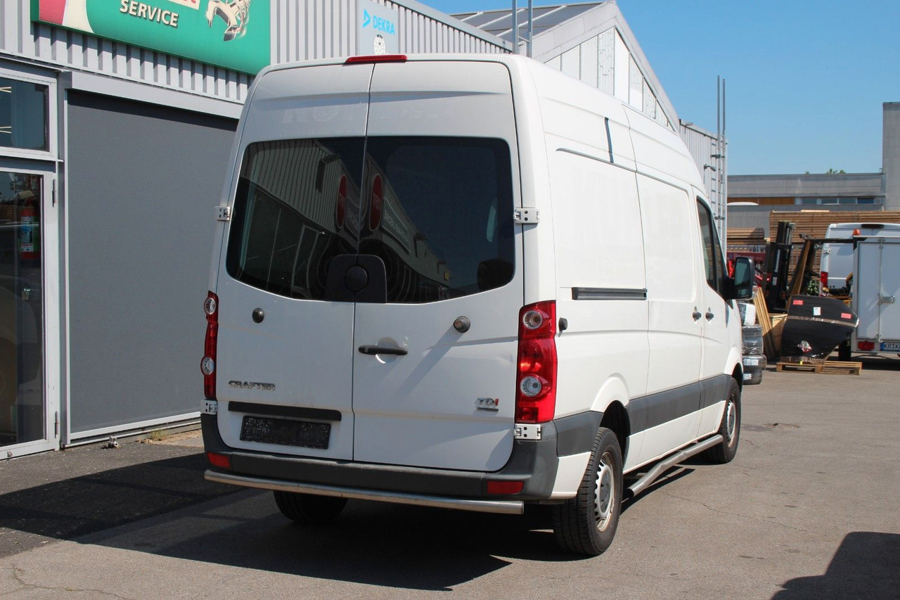 Volkswagen Crafter Kasten 35 mittel L2H2 KLIMA 1.Hand - Potniški kombi: slika 2 Volkswagen Crafter Kasten 35 mittel L2H2 KLIMA 1.Hand - Potniški kombi: slika 2