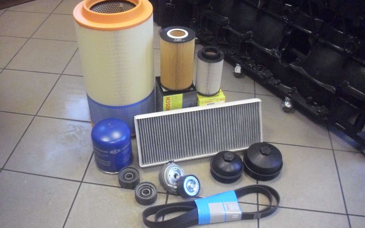 Motor in deli za Tovornjak MAN different spares All models: slika 9