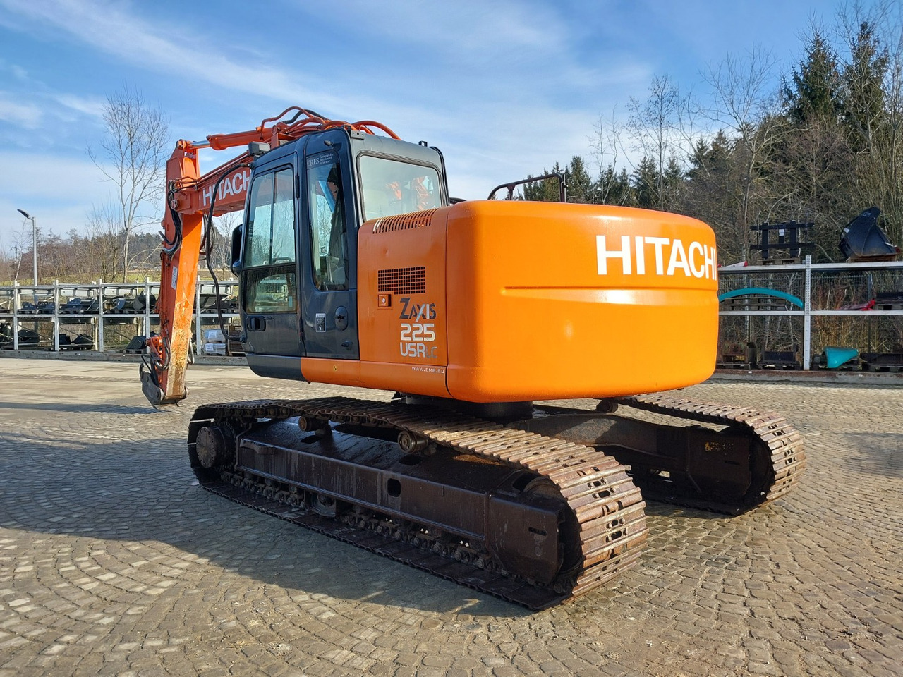 Hitachi ZX225USRLC - Bager goseničar: slika 2 Hitachi ZX225USRLC - Bager goseničar: slika 2