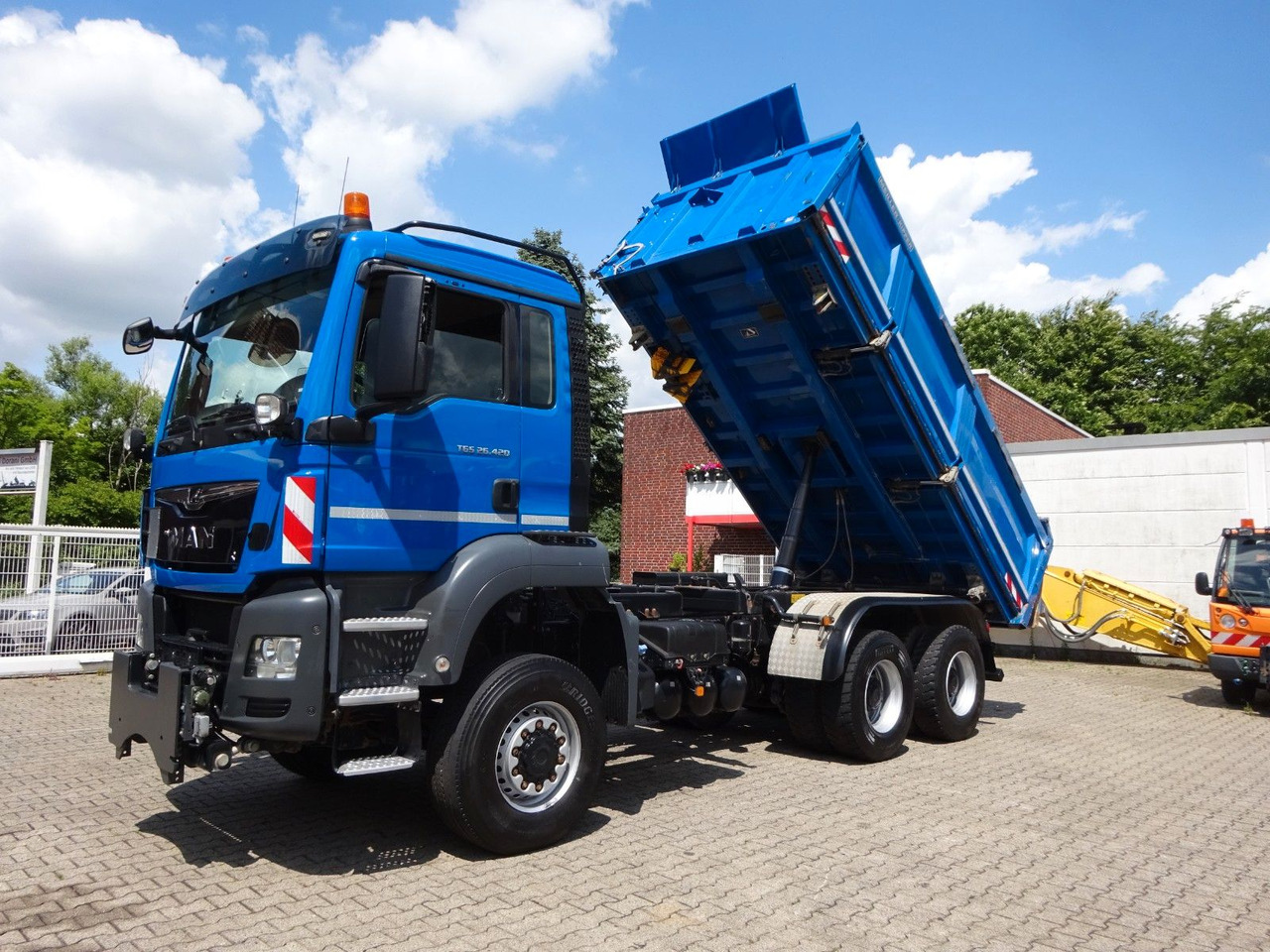 MAN 26.420 TGS MEILER 3Skipper + Bordmatik 6x6 - Tovornjak prekucnik, Tovornjak z dvigalom: slika 2 MAN 26.420 TGS MEILER 3Skipper + Bordmatik 6x6 - Tovornjak prekucnik, Tovornjak z dvigalom: slika 2