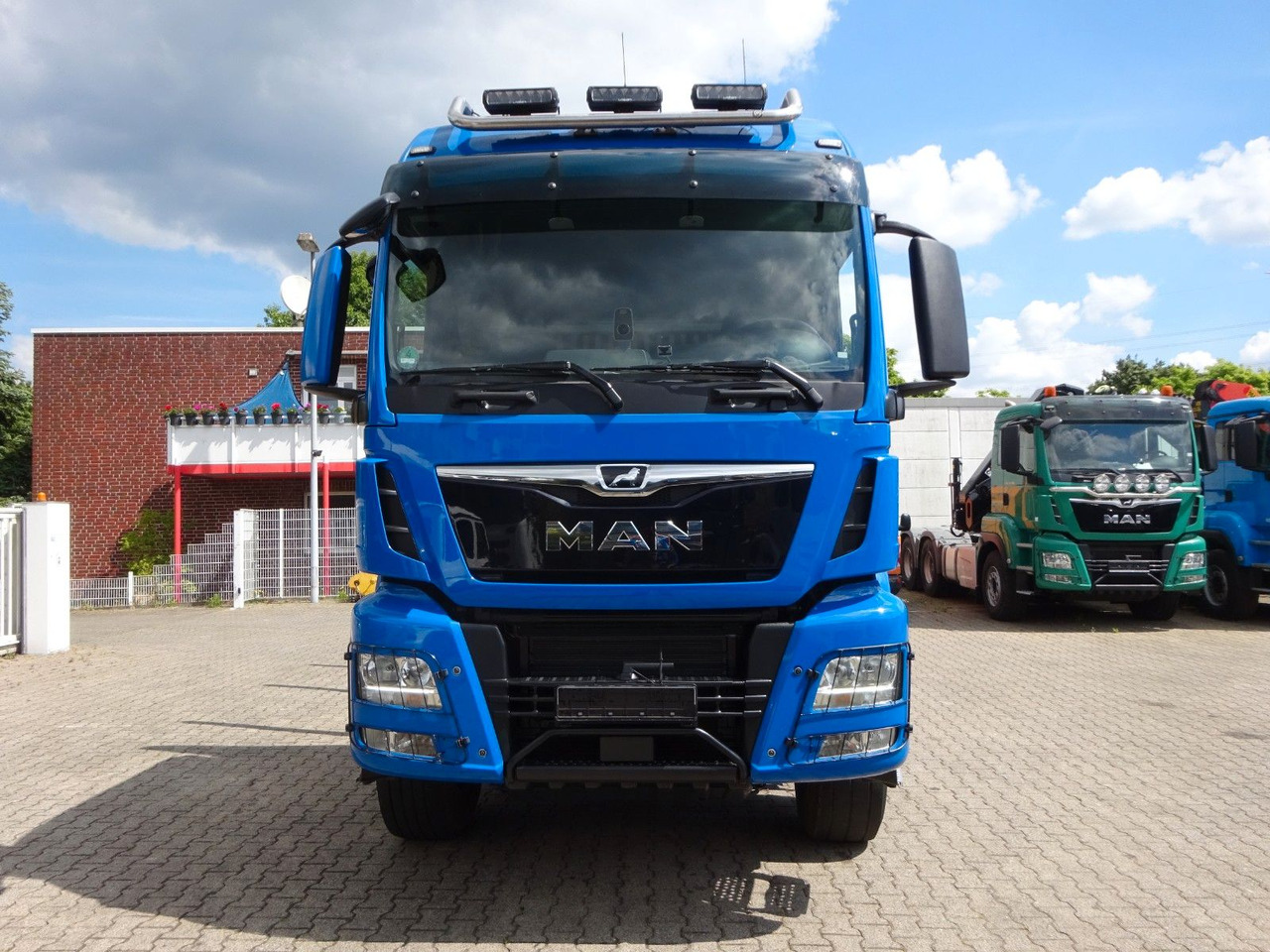 Tovornjak za prevoz lesa, Tovornjak z dvigalom MAN 26.510 mit KESLA 2112 Holzkran+Kabine+Greifer: slika 9