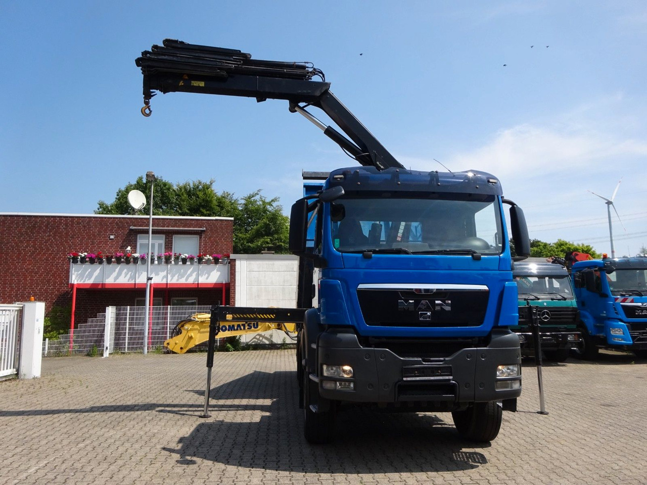 MAN 28.400 TGS 3Skipper+HIAB 166 E-4 HIPRPO 6x4-4 - Tovornjak prekucnik, Tovornjak z dvigalom: slika 5 MAN 28.400 TGS 3Skipper+HIAB 166 E-4 HIPRPO 6x4-4 - Tovornjak prekucnik, Tovornjak z dvigalom: slika 5