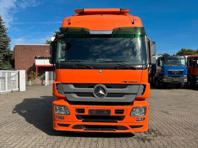 Mercedes-Benz 2541 Actros Plattform + FASSI Kran 6X2 - Tovornjak z dvigalom: slika 5 Mercedes-Benz 2541 Actros Plattform + FASSI Kran 6X2 - Tovornjak z dvigalom: slika 5