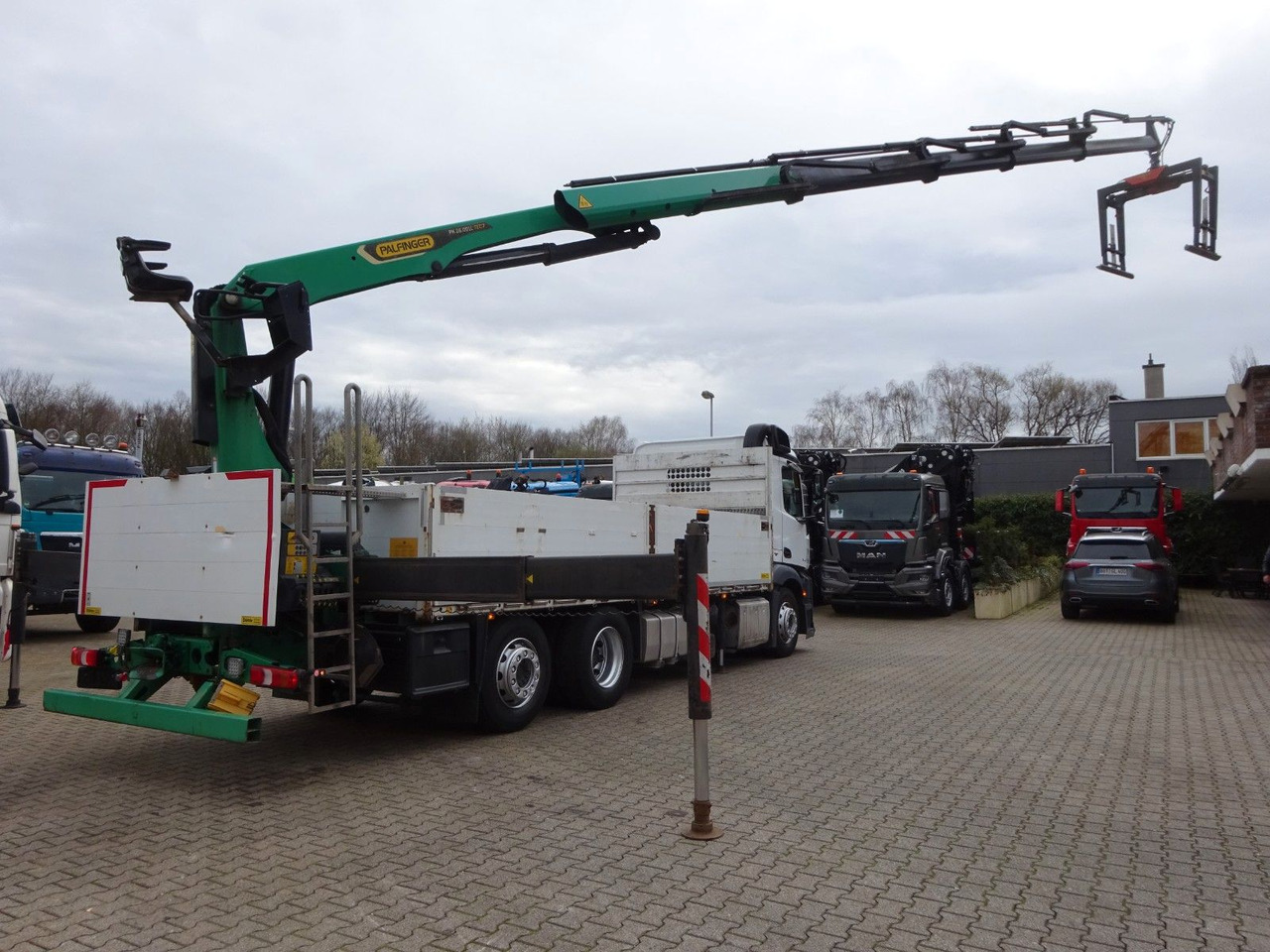 Mercedes-Benz 2543 Antos Baustoff +PK 26001 bis 20 m Auslage Mercedes-Benz 2543 Antos Baustoff +PK 26001 bis 20 m Auslage - Tovornjak z dvigalom, Tovornjak s kesonom: slika 5 Mercedes-Benz 2543 Antos Baustoff +PK 26001 bis 20 m Auslage Mercedes-Benz 2543 Antos Baustoff +PK 26001 bis 20 m Auslage - Tovornjak z dvigalom, Tovornjak s kesonom: slika 5