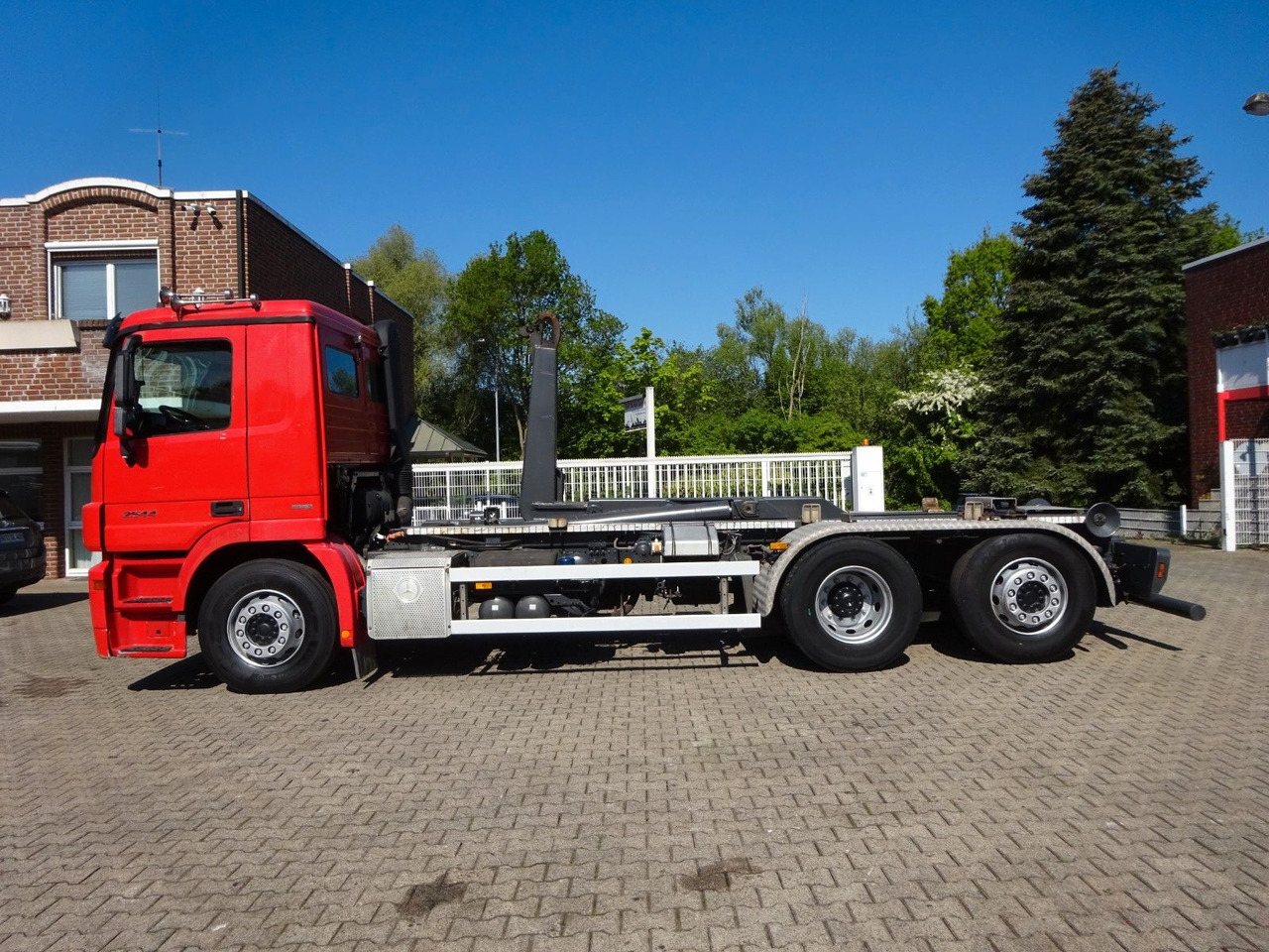 Mercedes-Benz 2544 Actros GERGEN Abroller + Lift-Lenkachse - Kotalni prekucni tovornjak: slika 5 Mercedes-Benz 2544 Actros GERGEN Abroller + Lift-Lenkachse - Kotalni prekucni tovornjak: slika 5