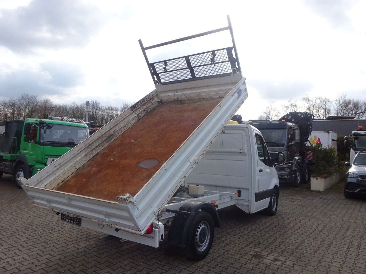 Mercedes-Benz 314 CDI Sprinter MEILLER 3Skipper 4x2 - Dostavno vozilo prekucnik: slika 5 Mercedes-Benz 314 CDI Sprinter MEILLER 3Skipper 4x2 - Dostavno vozilo prekucnik: slika 5