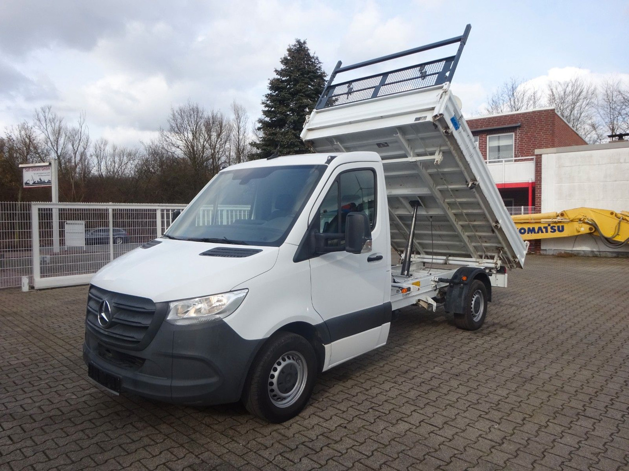 Mercedes-Benz 314 CDI Sprinter MEILLER 3Skipper 4x2 - Dostavno vozilo prekucnik: slika 2 Mercedes-Benz 314 CDI Sprinter MEILLER 3Skipper 4x2 - Dostavno vozilo prekucnik: slika 2