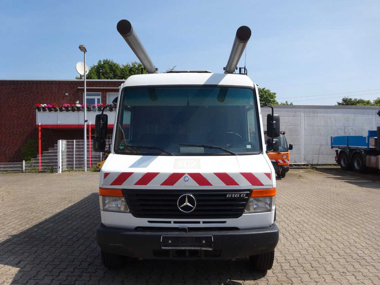 Mercedes-Benz 616D Vario Kastenwagen 4x2 - Furgon: slika 5 Mercedes-Benz 616D Vario Kastenwagen 4x2 - Furgon: slika 5
