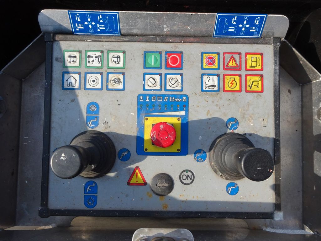 Dvižna ploščad montirana na tovornjak, Dostavno vozilo Nissan CABSTAR 35.13 PALFINGER Steiger P260B 26 Meter: slika 13 Dvižna ploščad montirana na tovornjak, Dostavno vozilo Nissan CABSTAR 35.13 PALFINGER Steiger P260B 26 Meter: slika 13