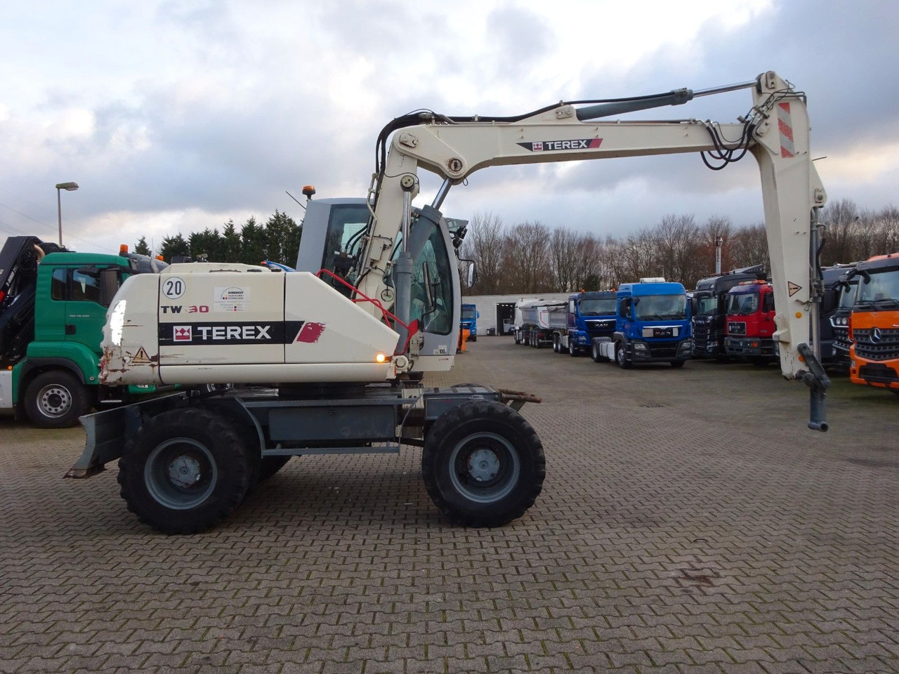 Terex ATLAS TW130 Terex ATLAS TW130 - Bager na kolesih: slika 5 Terex ATLAS TW130 Terex ATLAS TW130 - Bager na kolesih: slika 5