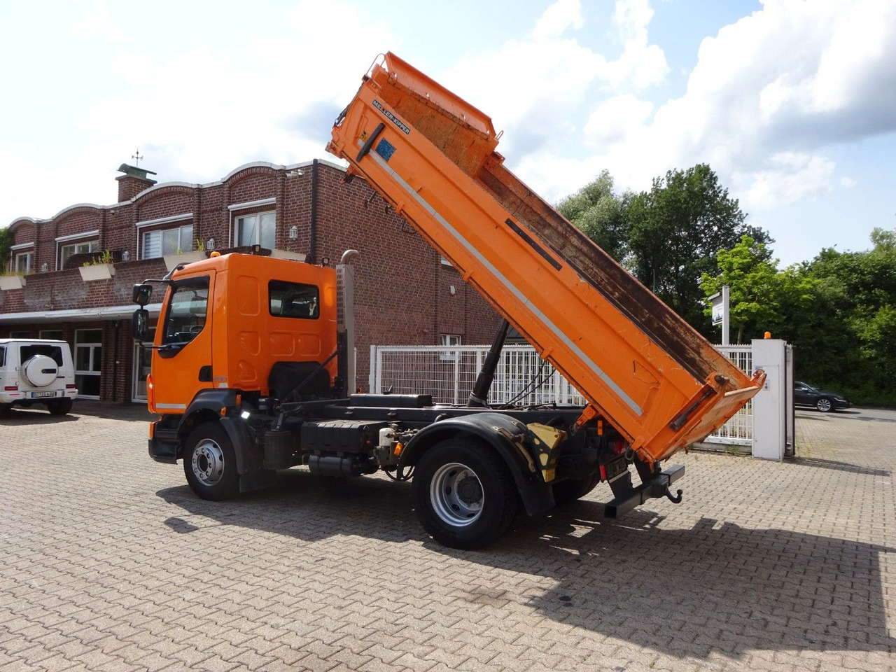 Volvo FL 280 MEILLER 3Skipper 4x2 - Tovornjak prekucnik: slika 2 Volvo FL 280 MEILLER 3Skipper 4x2 - Tovornjak prekucnik: slika 2