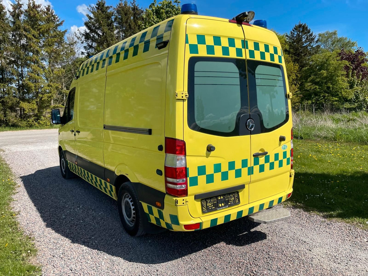 Mercedes-Benz Sprinter II Kasten 316 CDI Aut Ambulance* - Reševalno vozilo: slika 3 Mercedes-Benz Sprinter II Kasten 316 CDI Aut Ambulance* - Reševalno vozilo: slika 3