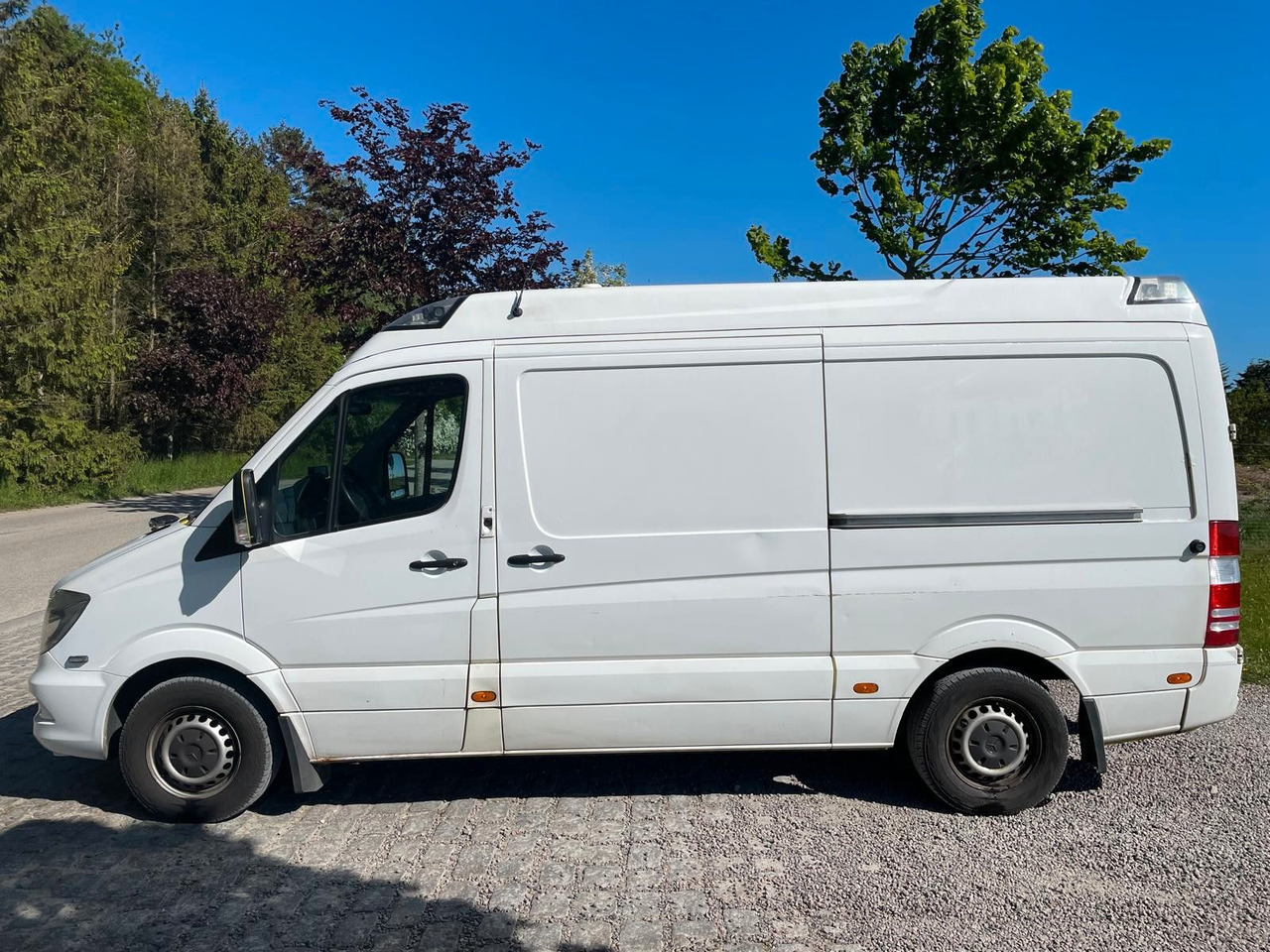 Mercedes-Benz Sprinter Kasten 316 CDI Ambulance *7 300 Netto - Reševalno vozilo: slika 2 Mercedes-Benz Sprinter Kasten 316 CDI Ambulance *7 300 Netto - Reševalno vozilo: slika 2