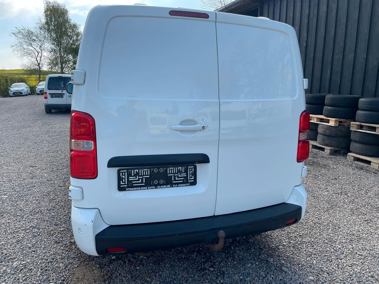 Peugeot Expert Kasten Premium L3 BlueHDi 2,0 *Defect* - Mali kombi: slika 4 Peugeot Expert Kasten Premium L3 BlueHDi 2,0 *Defect* - Mali kombi: slika 4