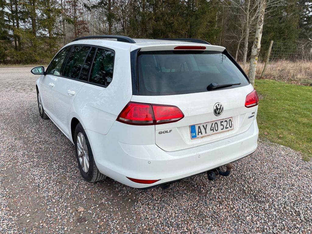 Volkswagen Golf VII Variant Trendline BlueMotion 1.6 TDI - Avtomobil: slika 3 Volkswagen Golf VII Variant Trendline BlueMotion 1.6 TDI - Avtomobil: slika 3