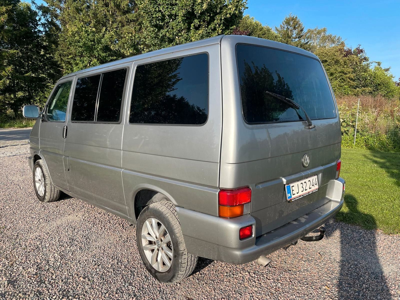 Volkswagen T4 Multivan Bus VR6 *12 000€ - Potniški kombi: slika 3 Volkswagen T4 Multivan Bus VR6 *12 000€ - Potniški kombi: slika 3