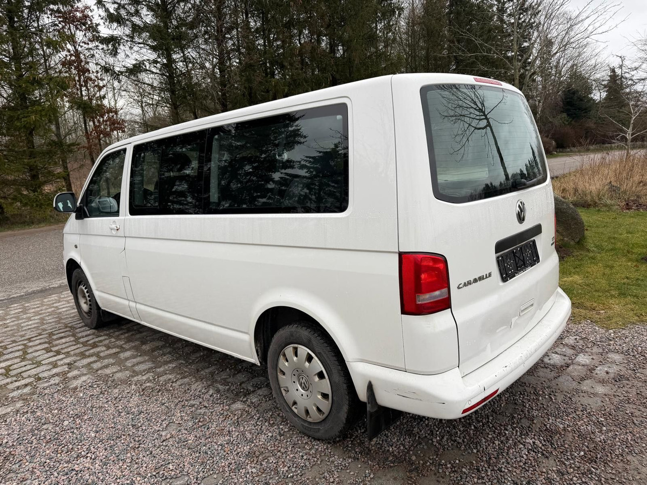 Volkswagen T5 Caravelle 2.0 TDI DSG Lang *7 Sitzplätze* - Potniški kombi: slika 3 Volkswagen T5 Caravelle 2.0 TDI DSG Lang *7 Sitzplätze* - Potniški kombi: slika 3