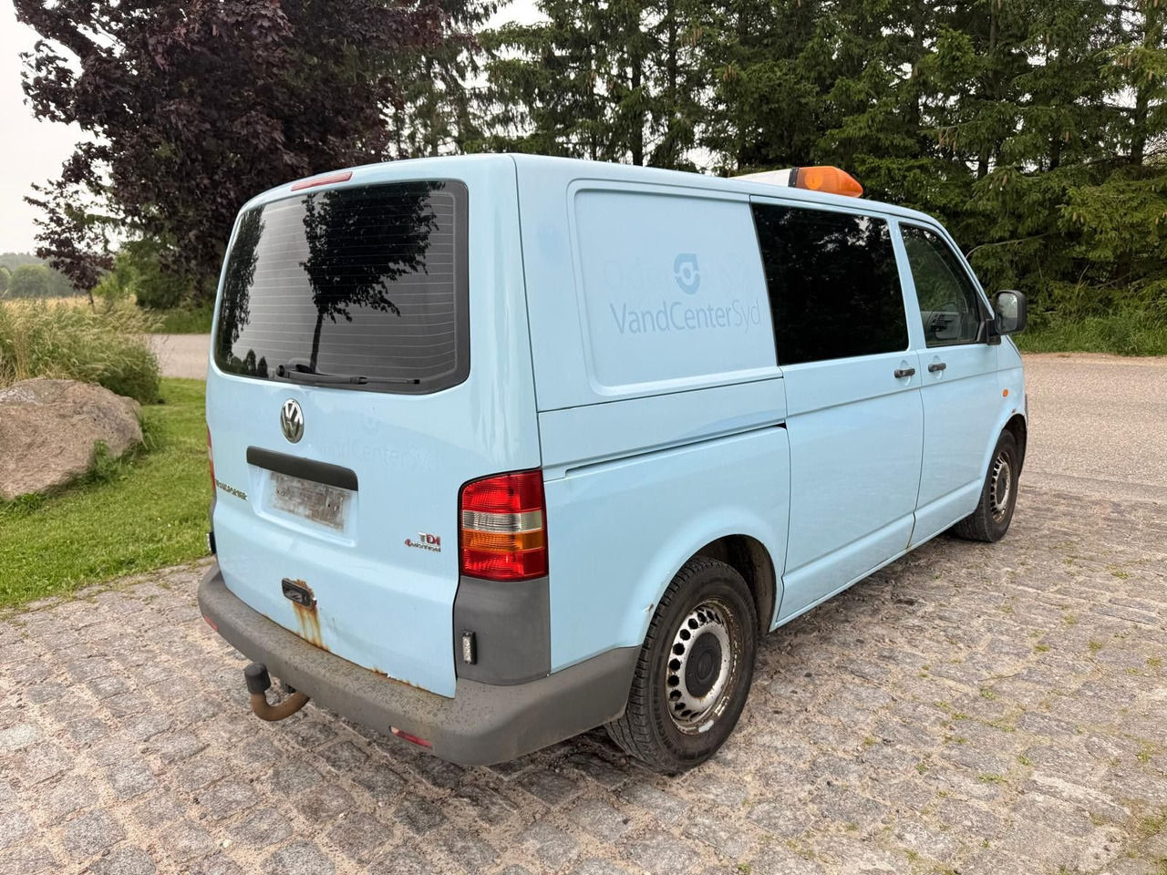 Volkswagen T5 Transporter 2.5 TDI 4Motion *Klima *4x4 - Mali kombi: slika 4 Volkswagen T5 Transporter 2.5 TDI 4Motion *Klima *4x4 - Mali kombi: slika 4